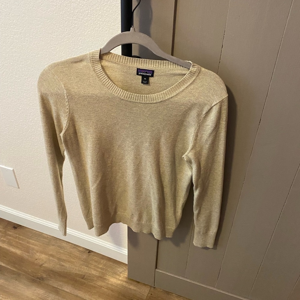 Patagonia sweater